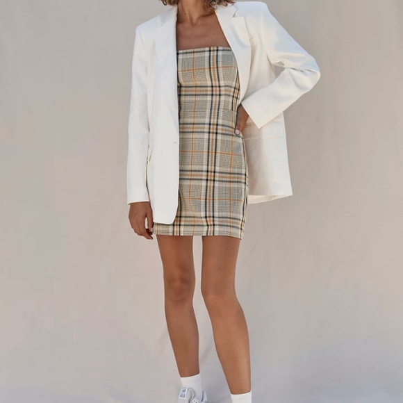 Aritzia Wilfred Isabelle Dress - Picture 2 of 8